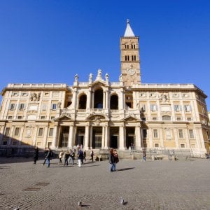 Tour audioguía Roma: Basílica Santa María Mayor, Puerta Santa, Logia, Sala de Papas