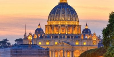 top-things-to-see-inside-and-outside-st-peters-basilica-copyright-credit-canva