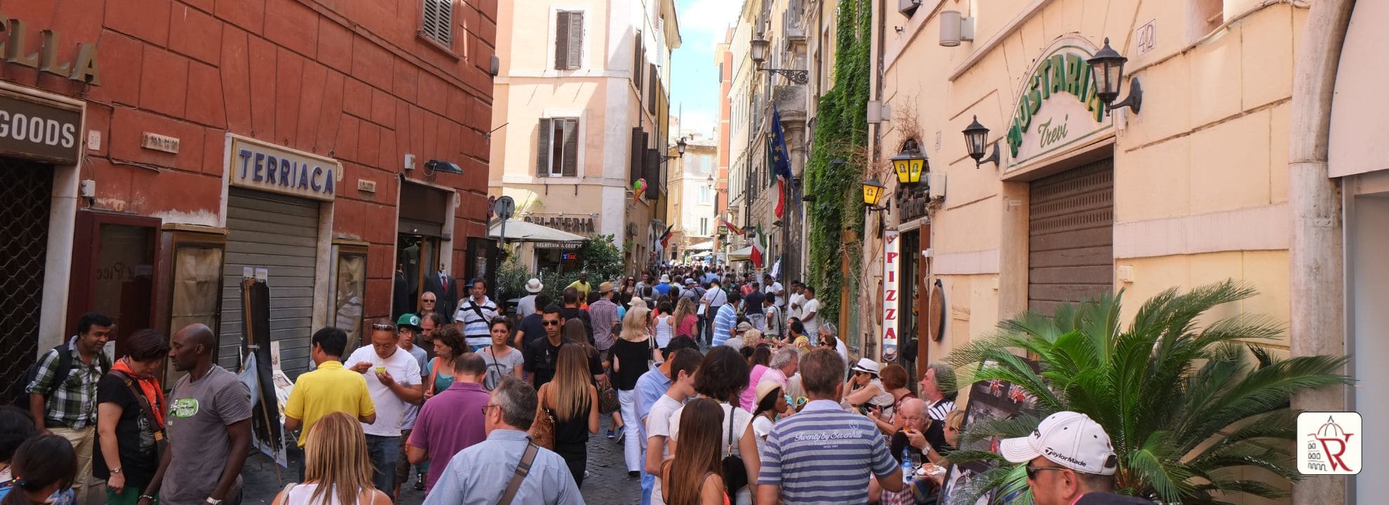 10-tips-to-avoid-crowds-in-rome-copyright-credit-canva