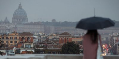 rome-when-its-rains-copyright-credit-canva