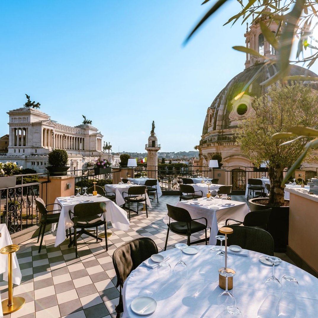 Rooftop-Bar-Aperitif