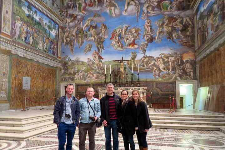 evening-guided-tour-vatican-museums-sistine-chapel